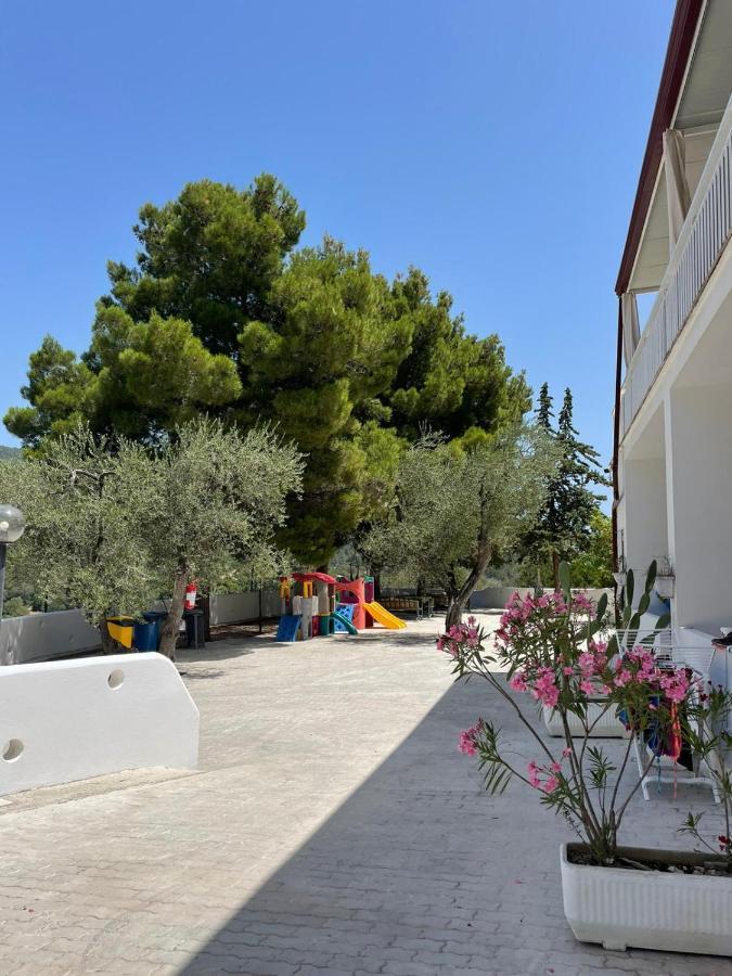 Camping Apartment Vignanotica Mattinata Esterno foto